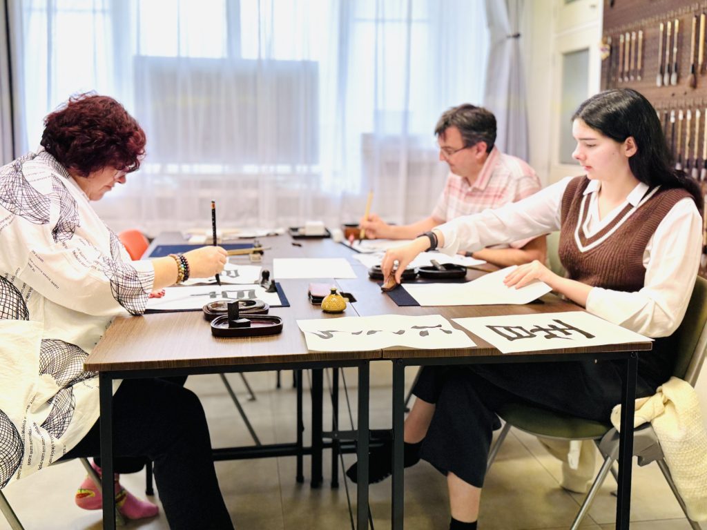 Calligraphy Experience in Hakodate,Hokkaido,Japan